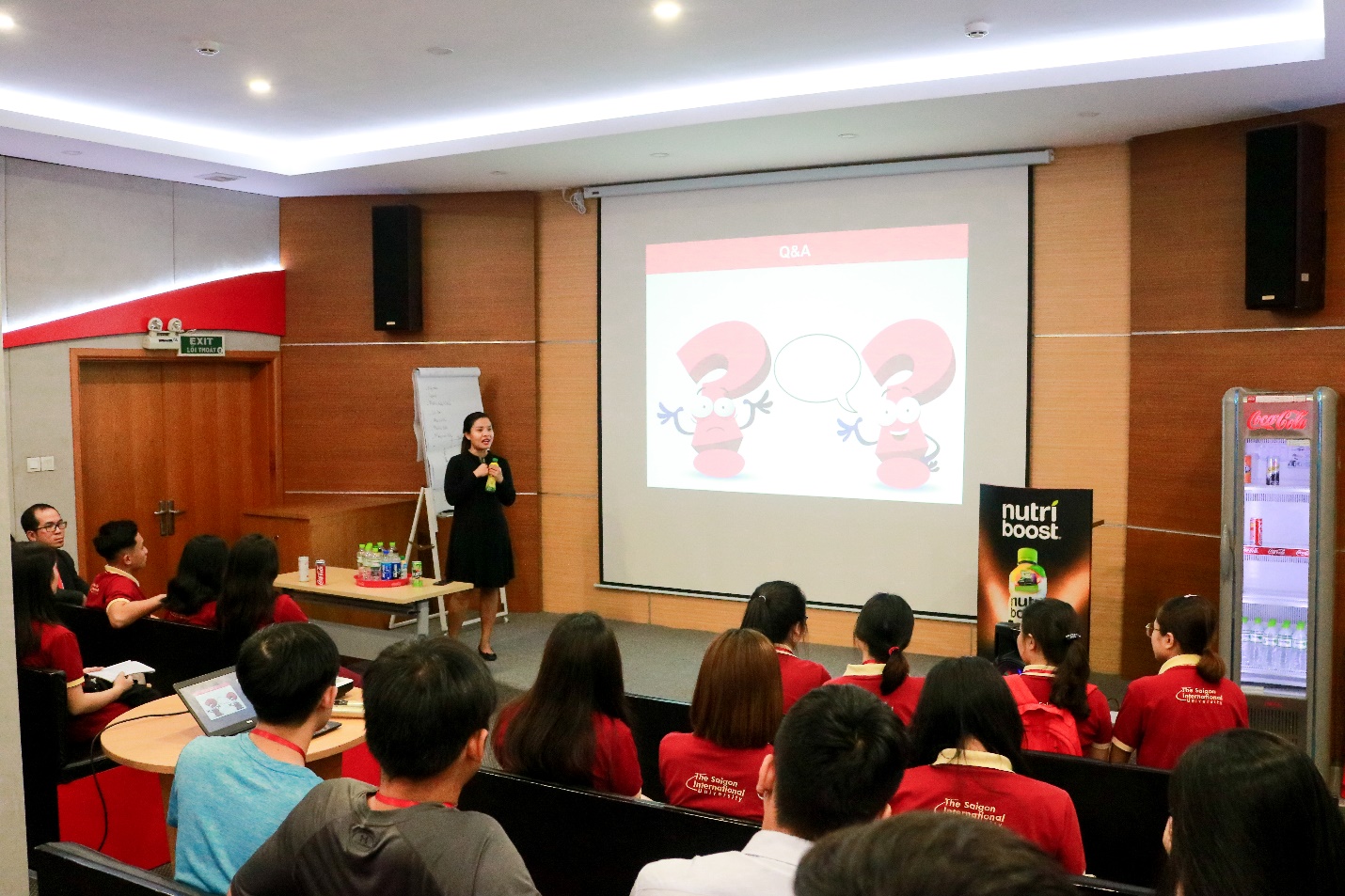 Hành trình tham quan nhà máy Coca-Cola Việt Nam dành cho sinh viên ngành Marketing