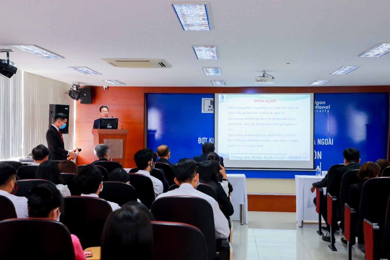 Khảo sát chính thức phục vụ đánh giá ngoài Trường Đại học Quốc tế Sài Gòn