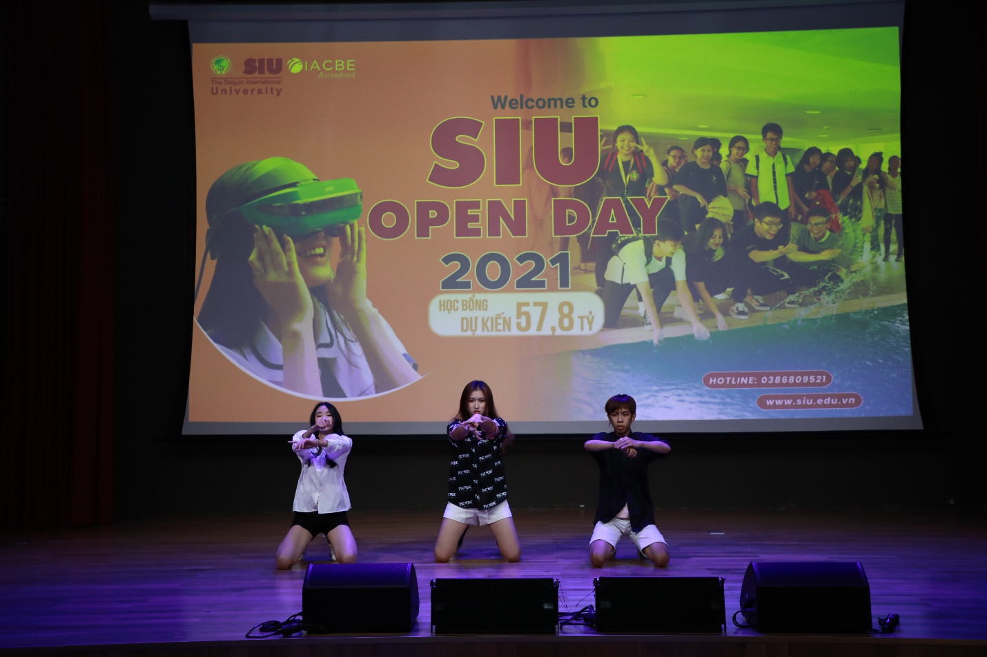 SIU khởi động sôi nổi tuần đầu tiên chuỗi sự kiện Open day 2021