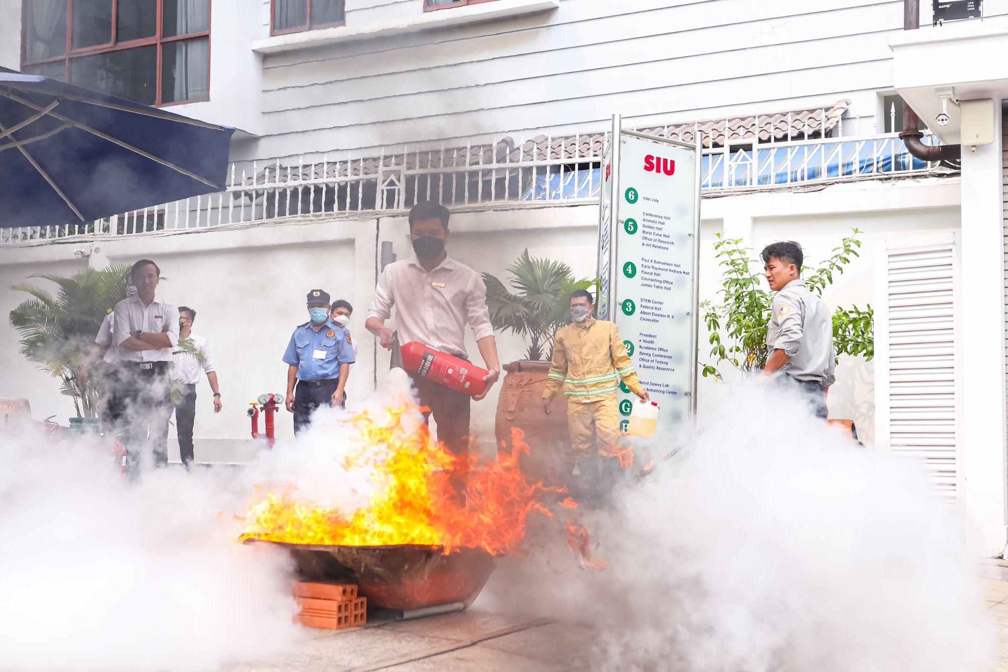 Tập huấn diễn tập phòng cháy chữa cháy và cứu hộ cứu nạn