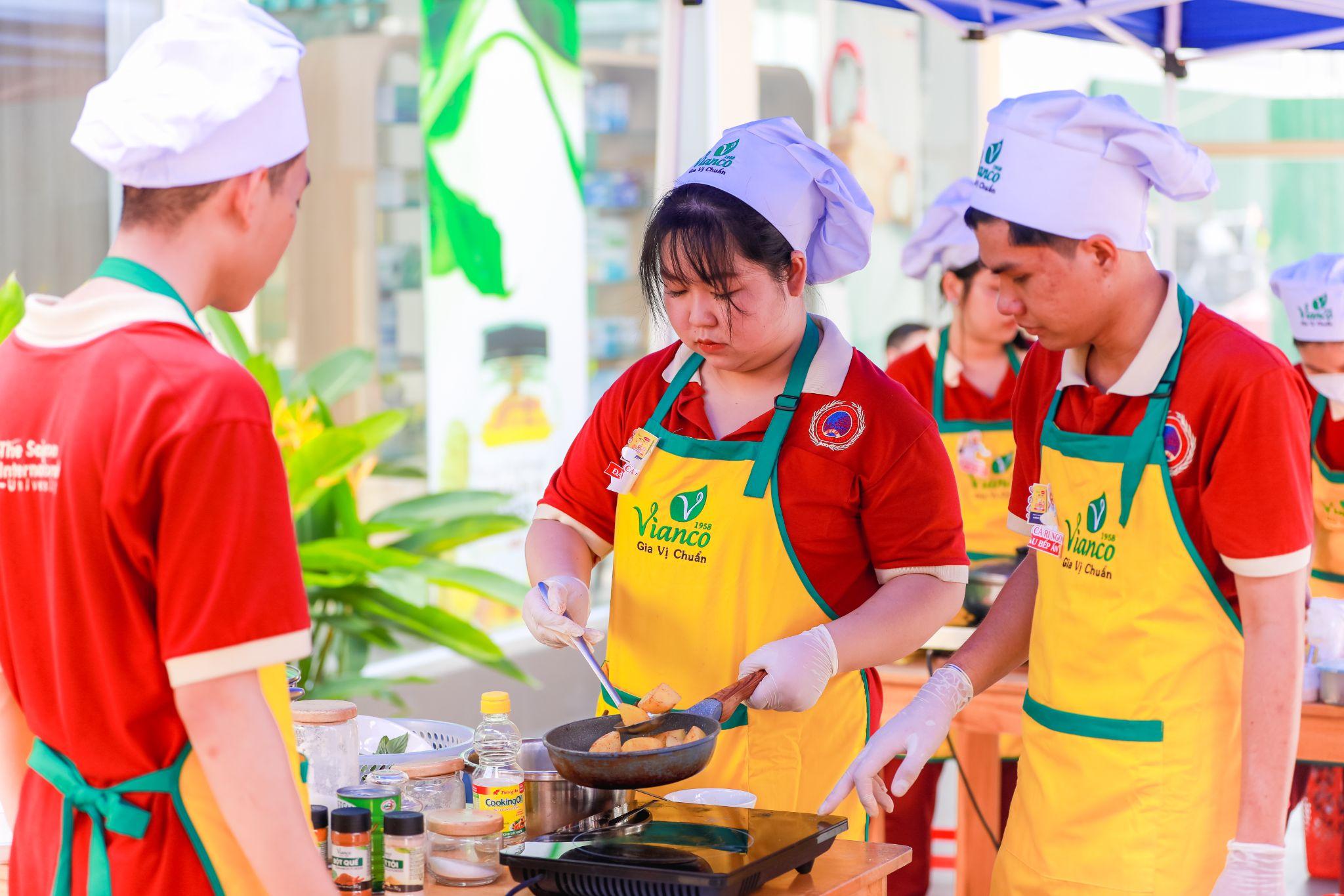 Our Greatest Teachers” - Hương vị tri ân đặc biệt mừng ngày nhà giáo tại SIU