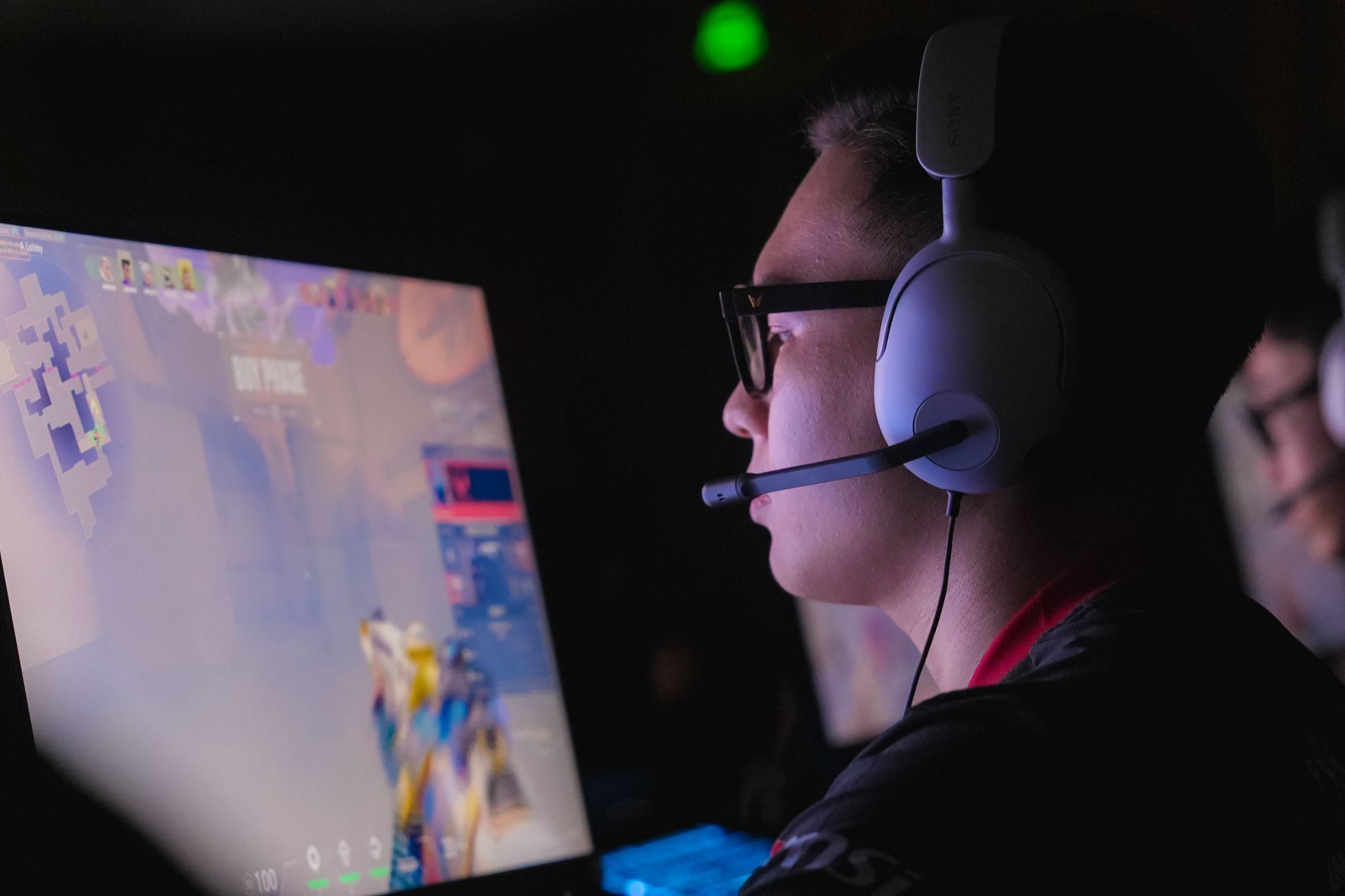 W Gaming đăng quang vô địch Giải đấu SIU Esports Student Championship - SIU CUP 2024