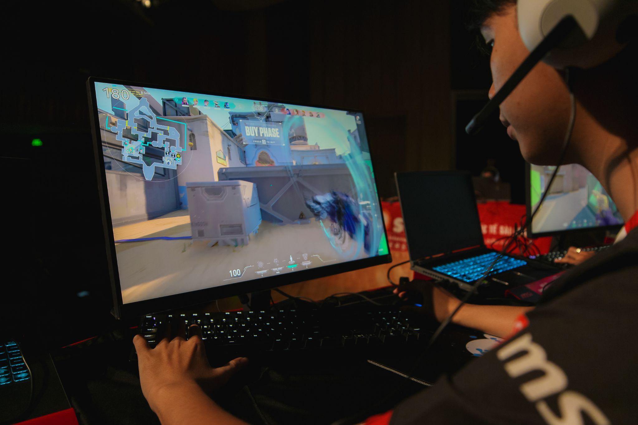 W Gaming đăng quang vô địch Giải đấu SIU Esports Student Championship - SIU CUP 2024