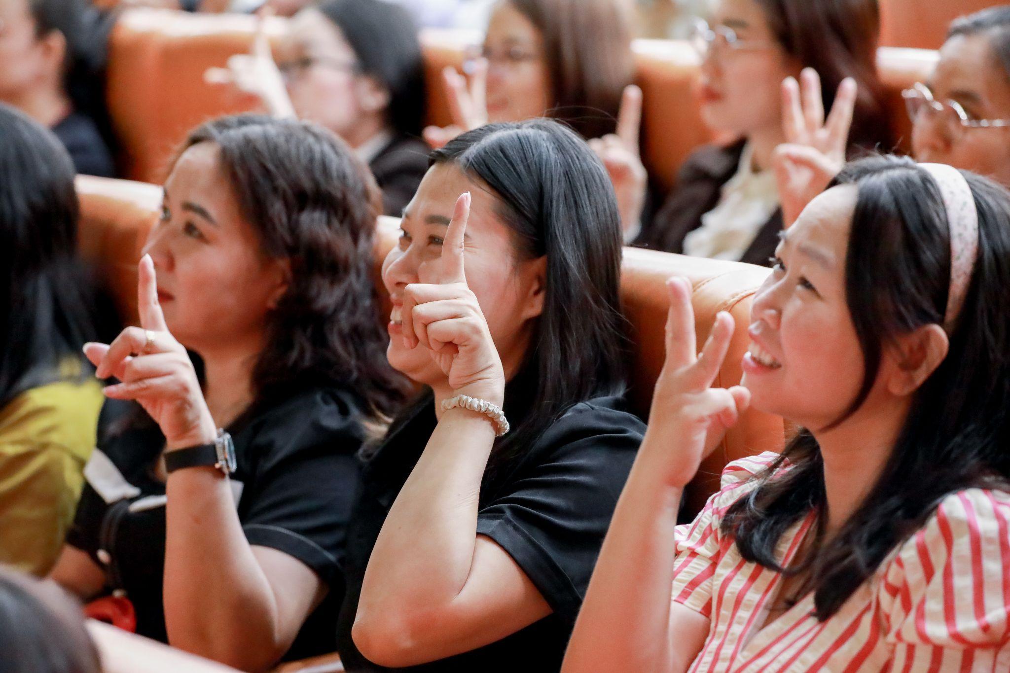 SIU đồng hành cùng nhà giáo trong thời đại số